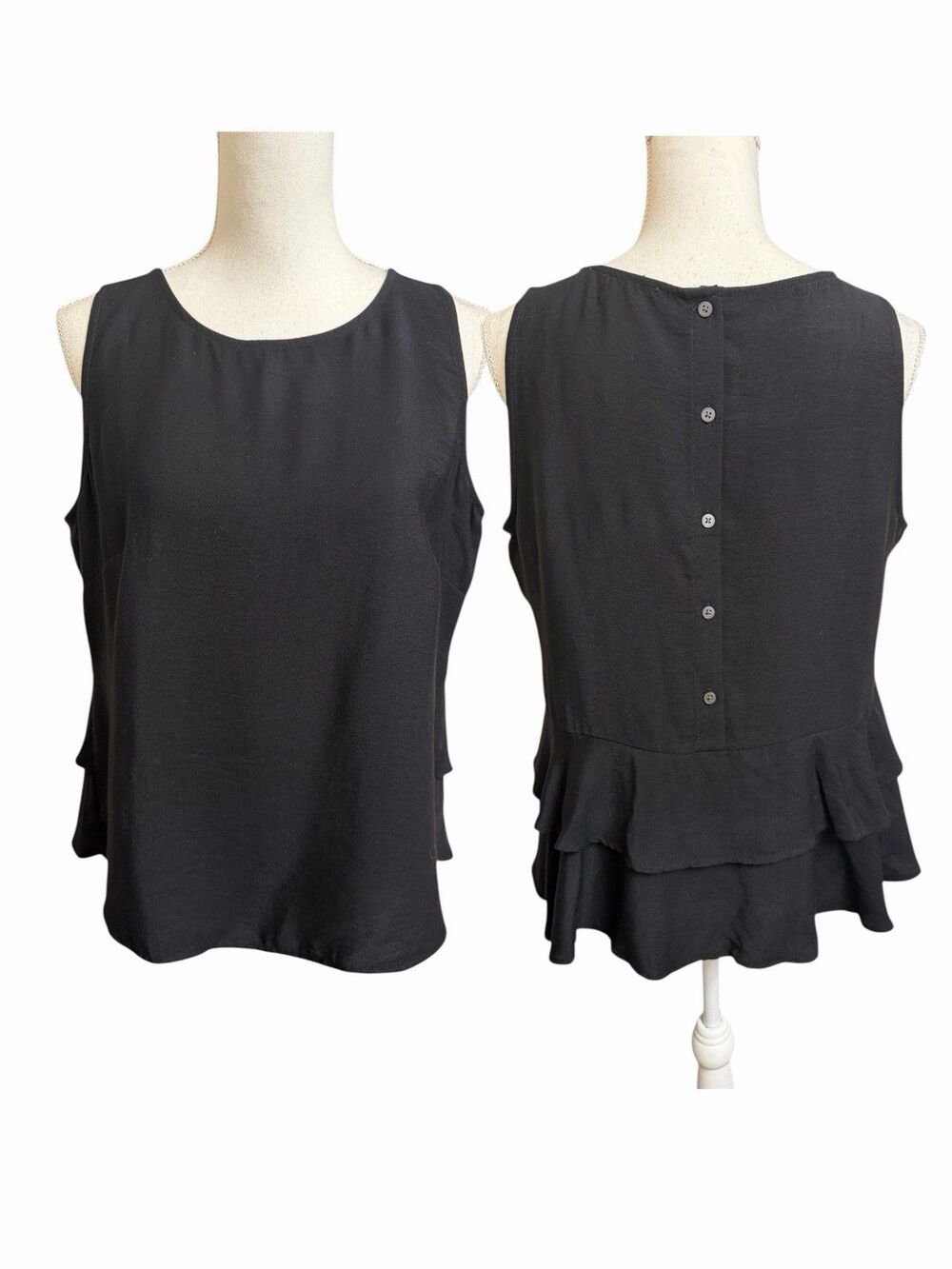 NWT Ann Taylor Loft Women's M Black Rayon Sleevless Blouse Tiered & Button Back